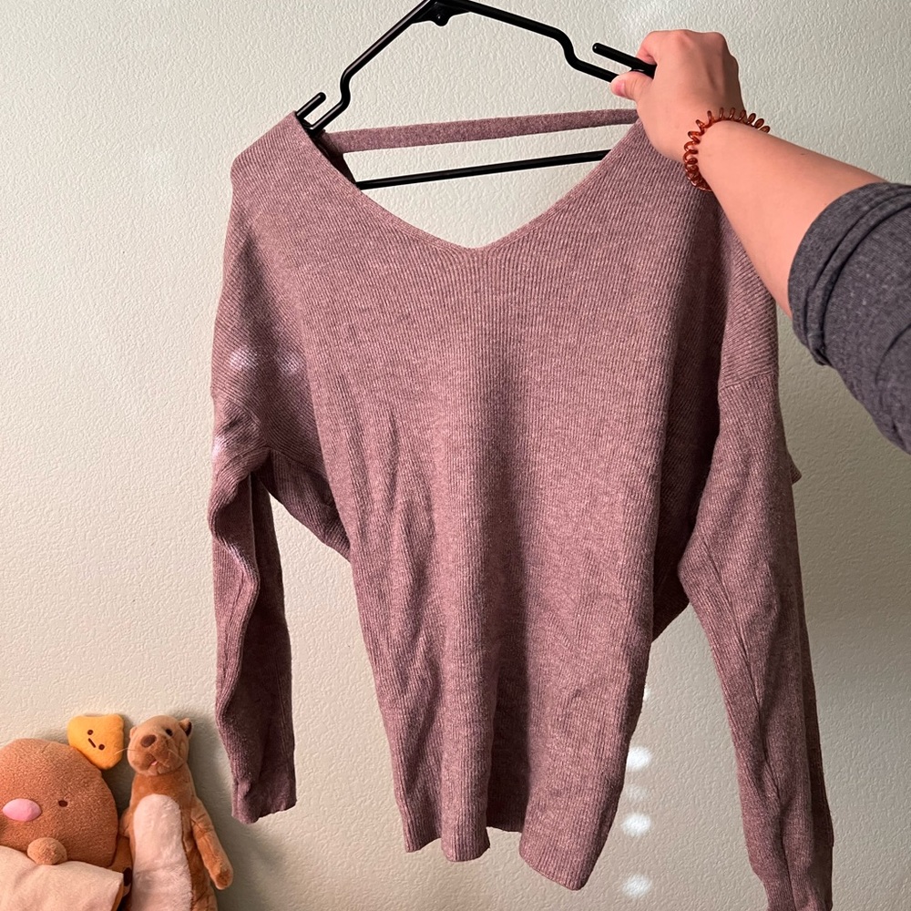 Twist open back sweater